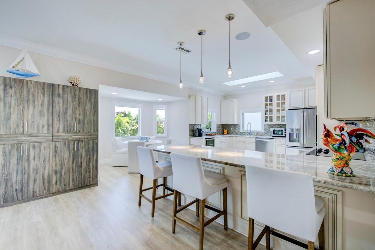 289 8th Avenue N, Tierra Verde, FL 33715 Photo