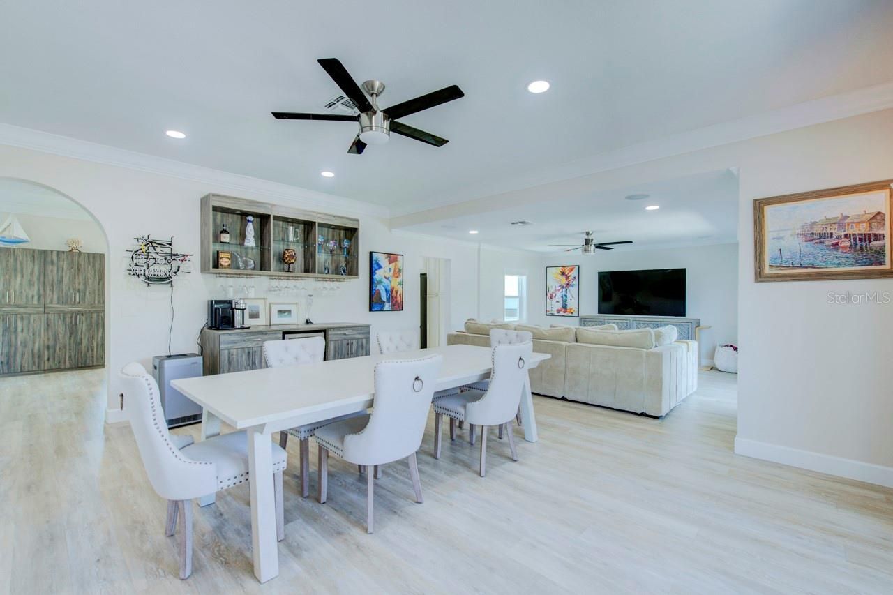 289 8th Avenue N, Tierra Verde, FL 33715 Photo