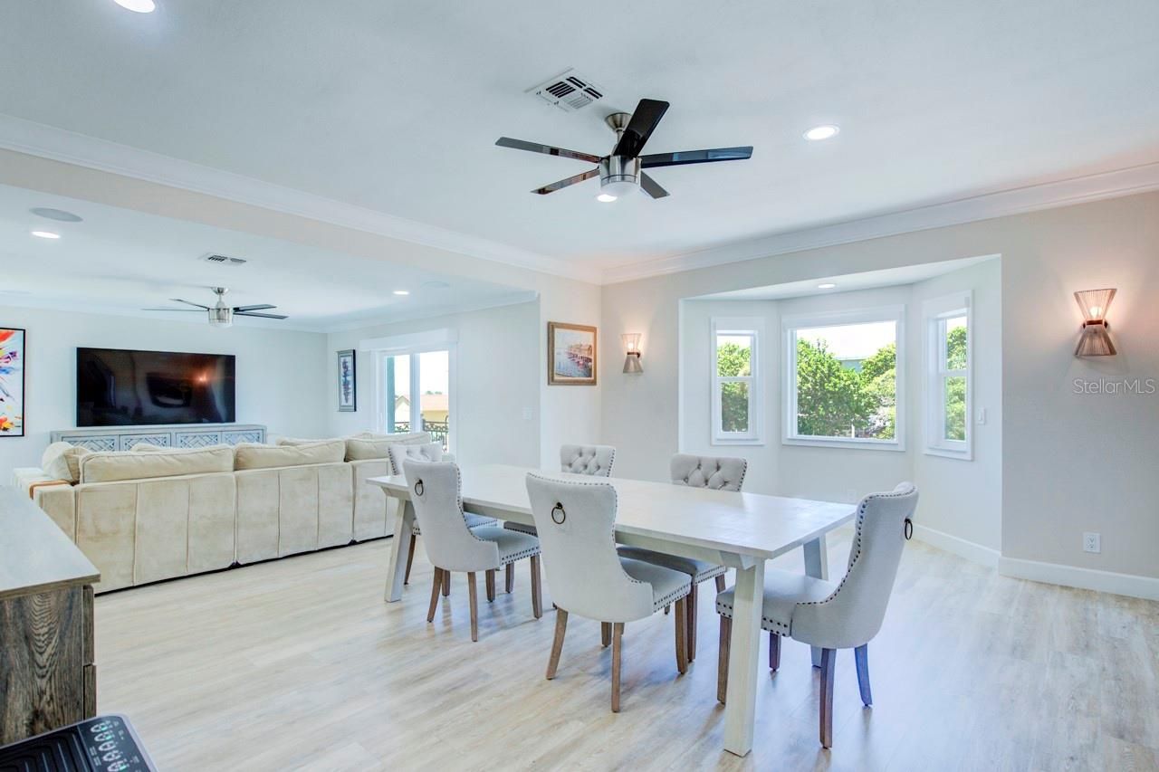 289 8th Avenue N, Tierra Verde, FL 33715 Photo