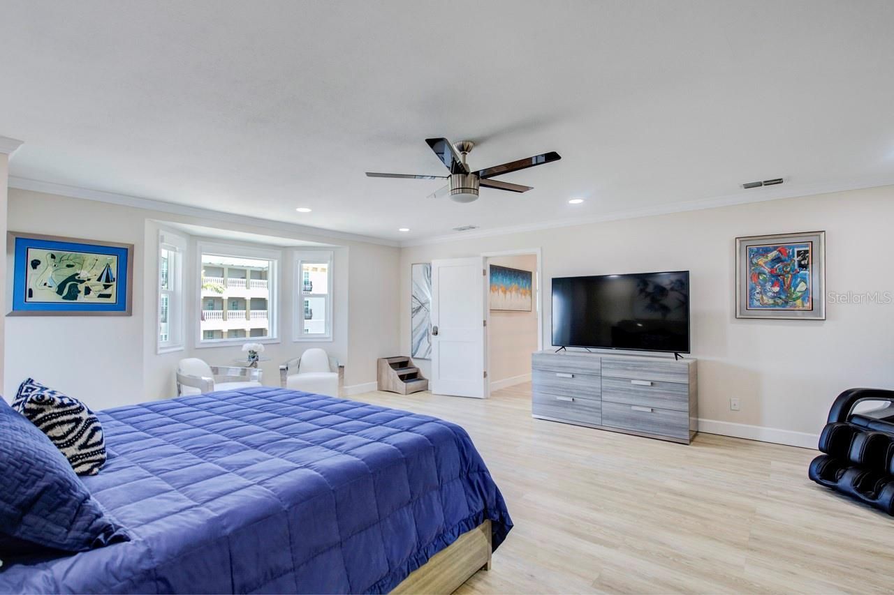 289 8th Avenue N, Tierra Verde, FL 33715 Photo