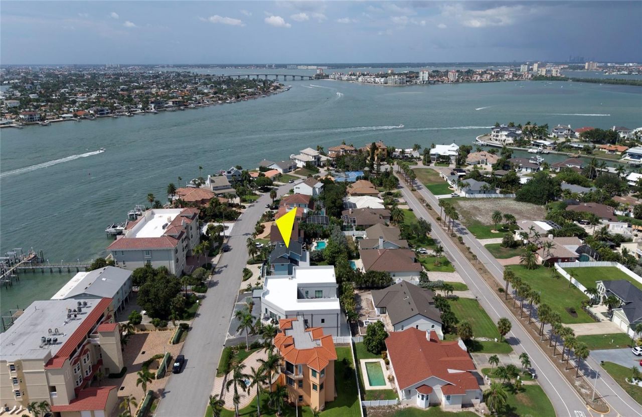 289 8th Avenue N, Tierra Verde, FL 33715 Photo