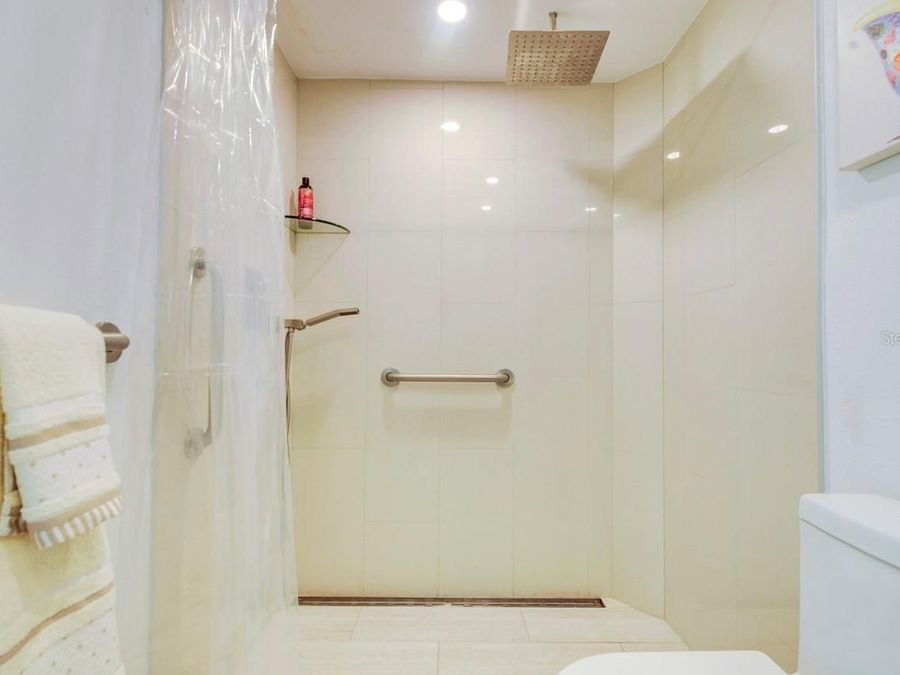 Property Image 71