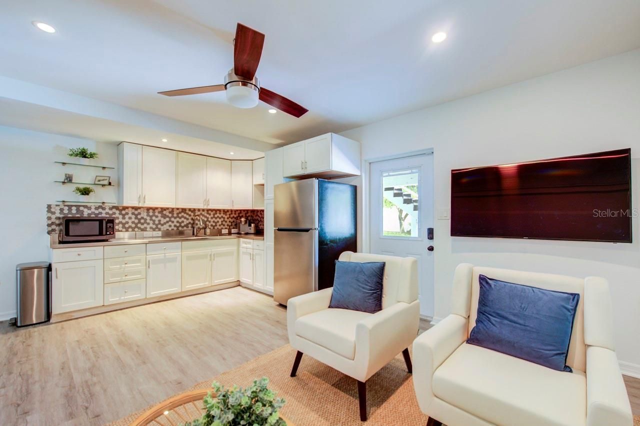 289 8th Avenue N, Tierra Verde, FL 33715 Photo