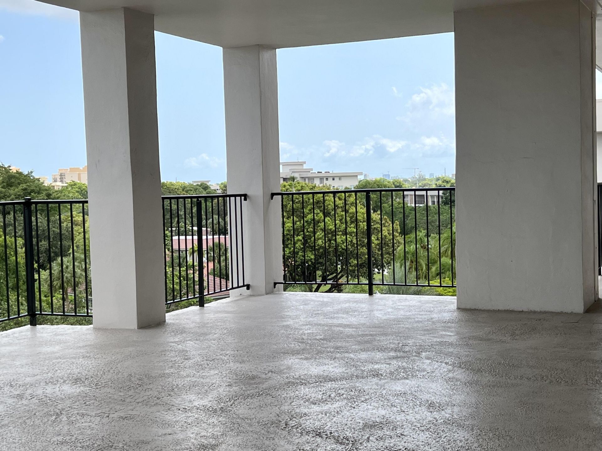 3000 N Palm Aire Drive, Unit 603, Pompano Beach, FL 33069 Photo