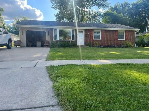 630 Dartmouth Lane , Schaumburg, IL 60193