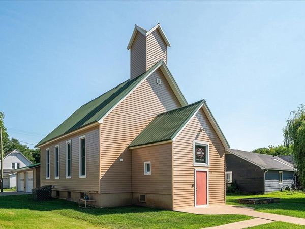 404 E Main STREET, La Farge, WI 54639