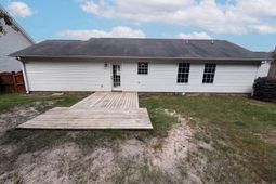 220 Longshadow Drive photo 4