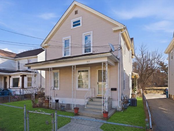 312 S Spencer Street , Aurora, IL 60505