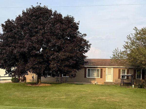 557 N Fail Road , La Porte, IN 46350