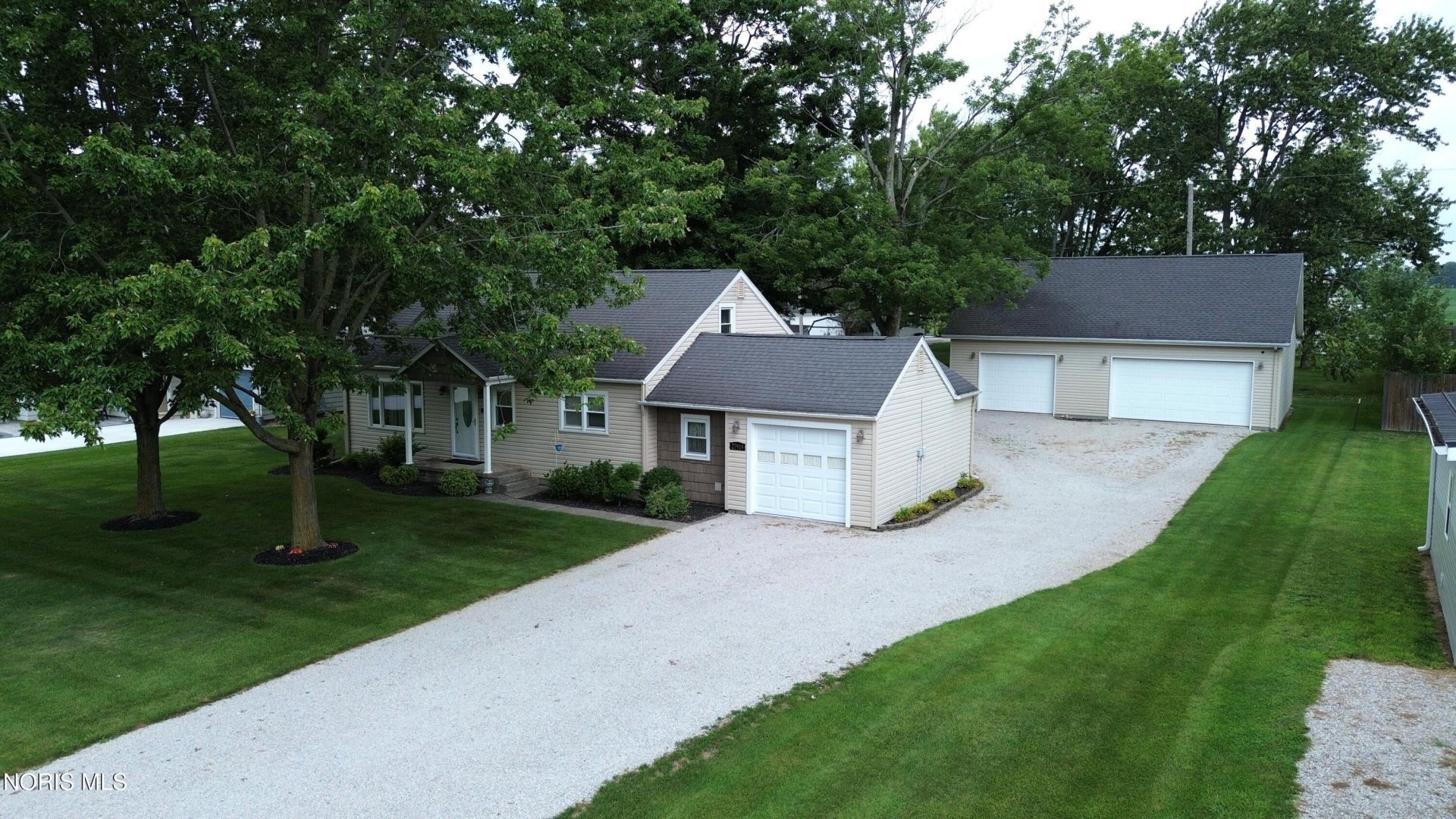 27919 Watson Road, Defiance, OH 43512 Main Photo