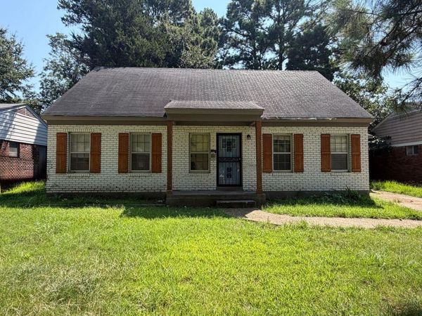 1862 S DEARING RD, Memphis, TN 38117