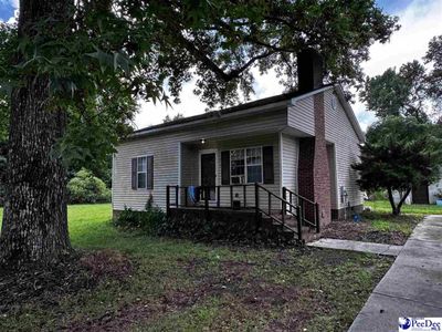 515 E Moore St, Olanta, SC 29114