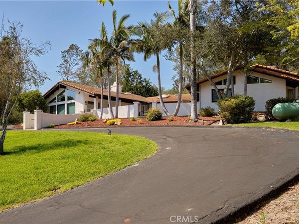 875 Golden Hawk, Arroyo Grande, CA 93420