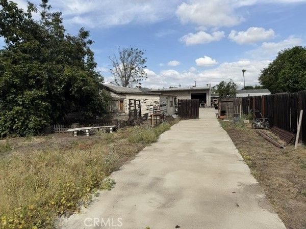 141 S Covina, La Puente, CA 91746