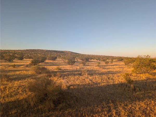 0 Claymine Rd #2, Edwards, CA 93523