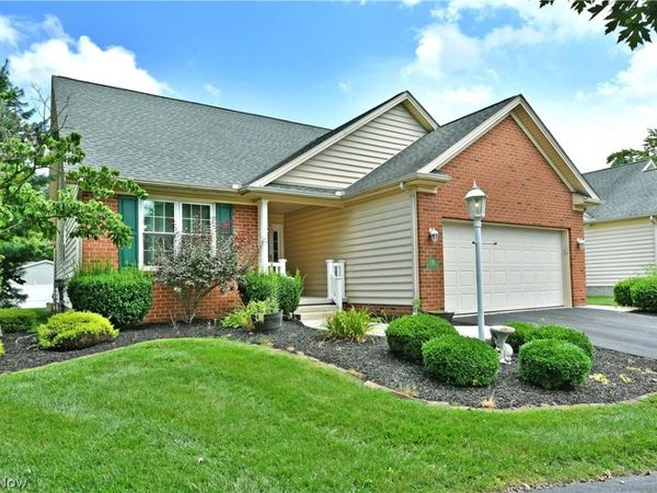 8121 Hitchcock Road , Unit 9, Boardman, OH 44512