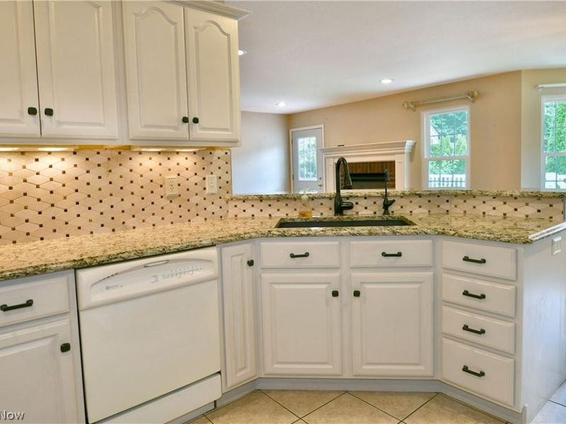 8121 Hitchcock Road, Unit 9, Boardman, OH 44512 Photo 15