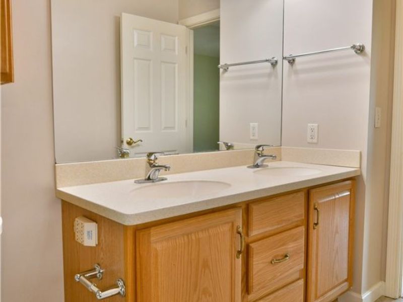 8121 Hitchcock Road, Unit 9, Boardman, OH 44512 Photo 23