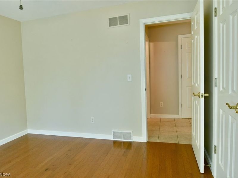8121 Hitchcock Road, Unit 9, Boardman, OH 44512 Photo 28
