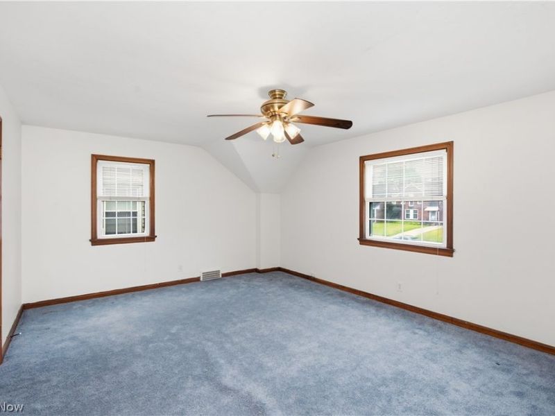 13577 Cedar Road, University Heights, OH 44118 Photo 22