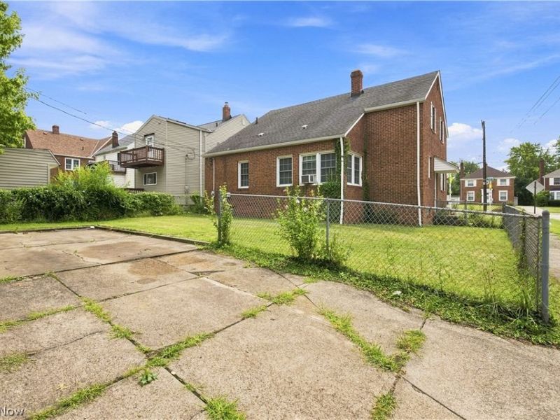 13577 Cedar Road, University Heights, OH 44118 Photo 30