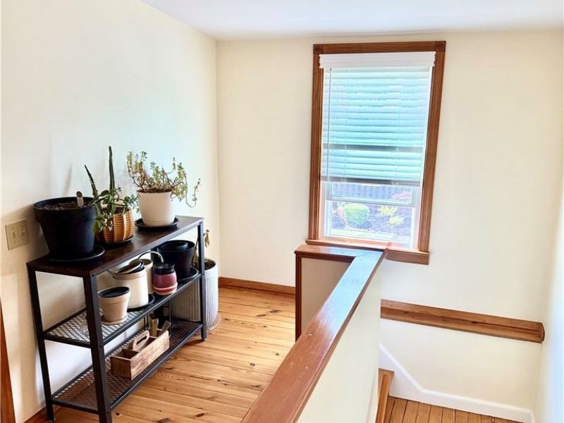 14721 Orchard Park Avenue, Cleveland, OH 44111 Photo 19