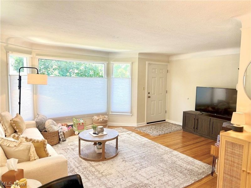 14721 Orchard Park Avenue, Cleveland, OH 44111 Photo 2