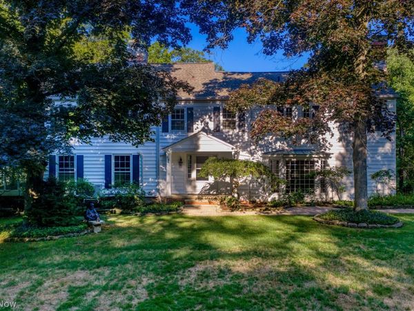 1259 West Hill Drive, Gates Mills, OH 44040