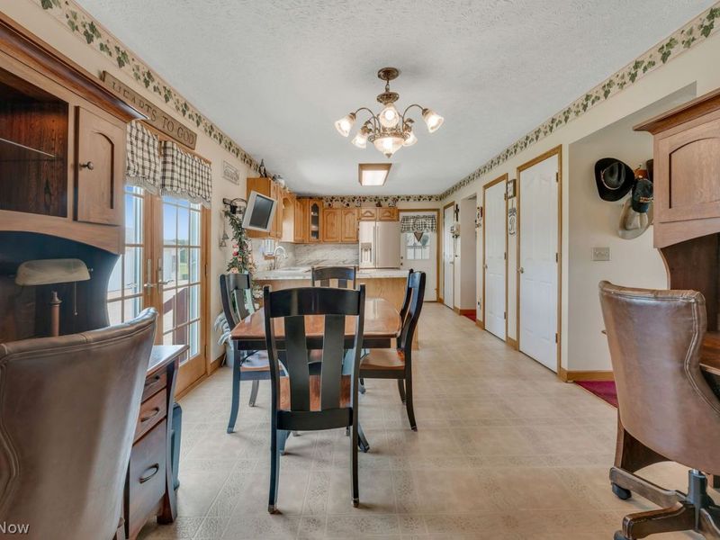 17550 Mock Road, Berlin Center, OH 44401 Photo 14