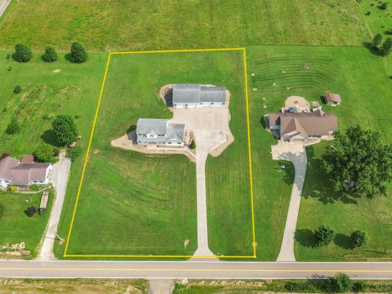 17550 Mock Road, Berlin Center, OH 44401 Photo 8