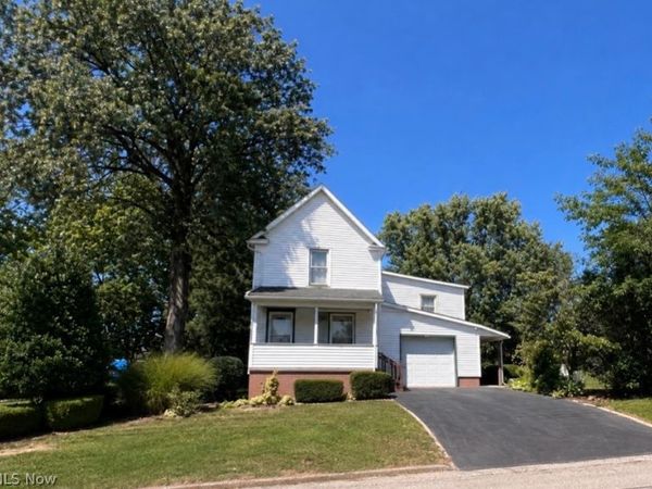 234 Plymouth Avenue, Girard, OH 44420
