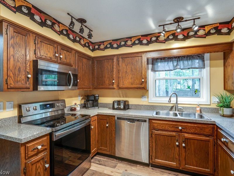 488 Valley Drive, Medina, OH 44256 Photo 18
