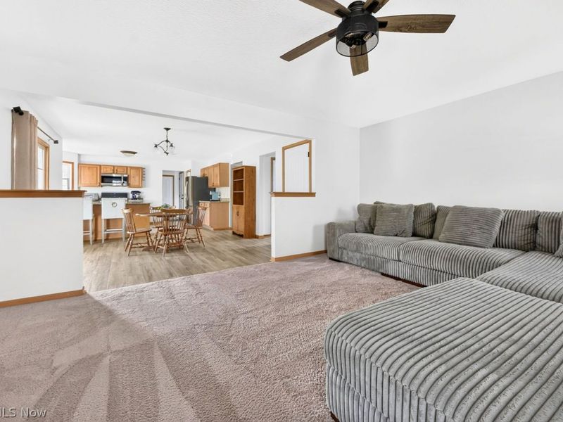 1411 Stone Ledge Court, Green, OH 44720 Photo 12