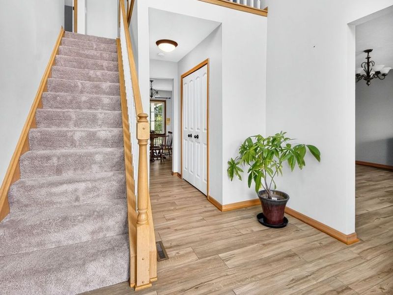 1411 Stone Ledge Court, Green, OH 44720 Photo 6