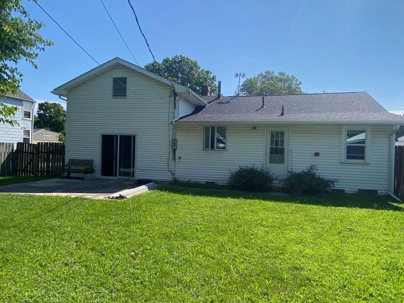290 Elberta Road, Vermilion, OH 44089 Photo 3