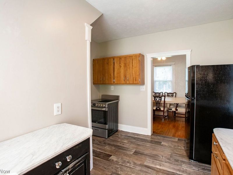 10408 Briggs Road, Cleveland, OH 44111 Photo 15