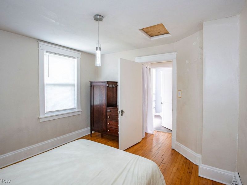 10408 Briggs Road, Cleveland, OH 44111 Photo 19