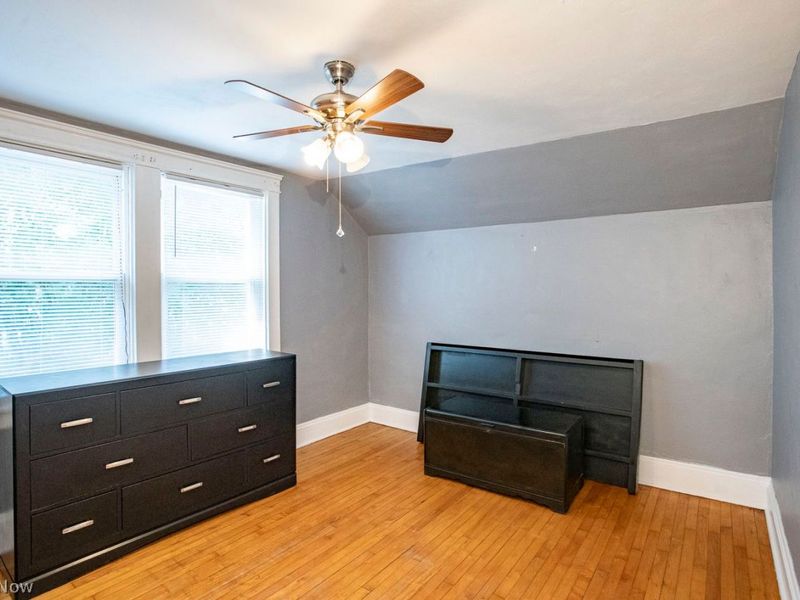 10408 Briggs Road, Cleveland, OH 44111 Photo 22