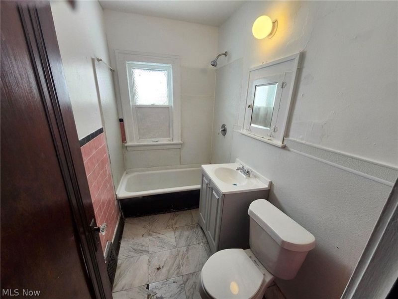 12404 Parkhill Avenue, Cleveland, OH 44120 Photo 5