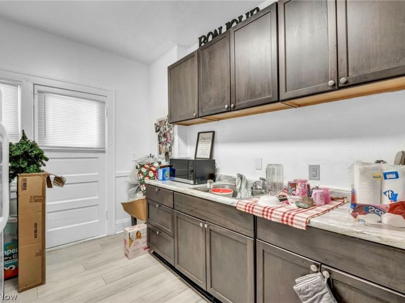 4512 E 131st Street, Garfield Heights, OH 44105 Photo 7
