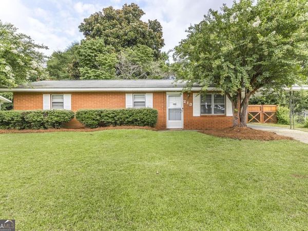 213 Debra Drive, Warner Robins, GA 31088