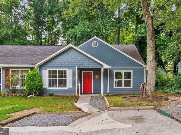 5126 Farm Place Drive NE, Woodstock, GA 30188