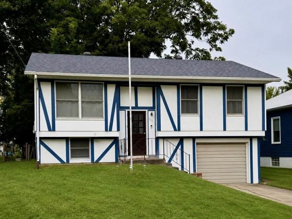711 33Rd Street, Fort Madison, IA 52627