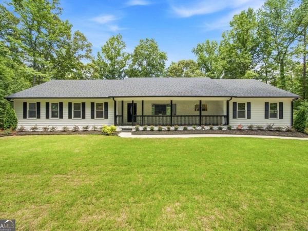 5070 River Lake Drive, Chattahoochee Hills, GA 30213