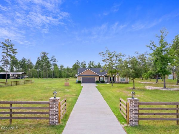 365 Mt Pleasant Road, Hortense, GA 31543