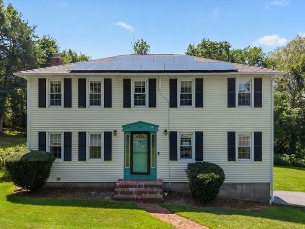 40 Stowe Rd, Grafton, MA 01519