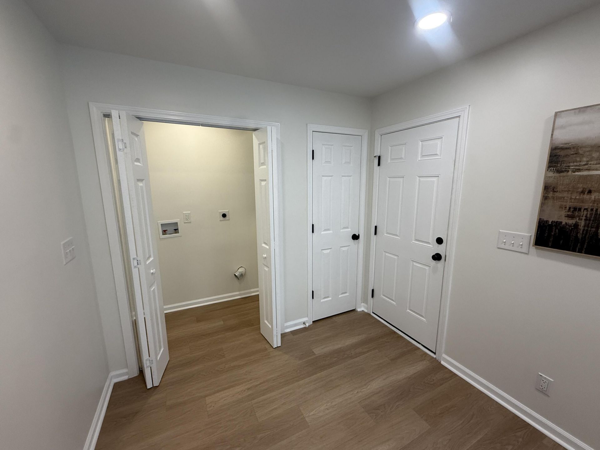 2646 Dellwood Avenue Photo 16
