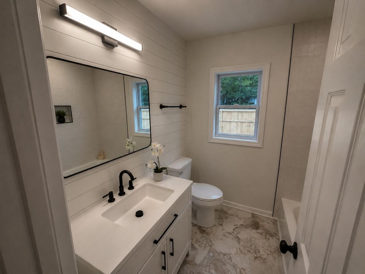 2646 Dellwood Avenue Photo 17