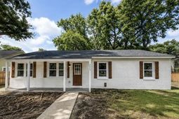 2646 Dellwood Avenue photo 4