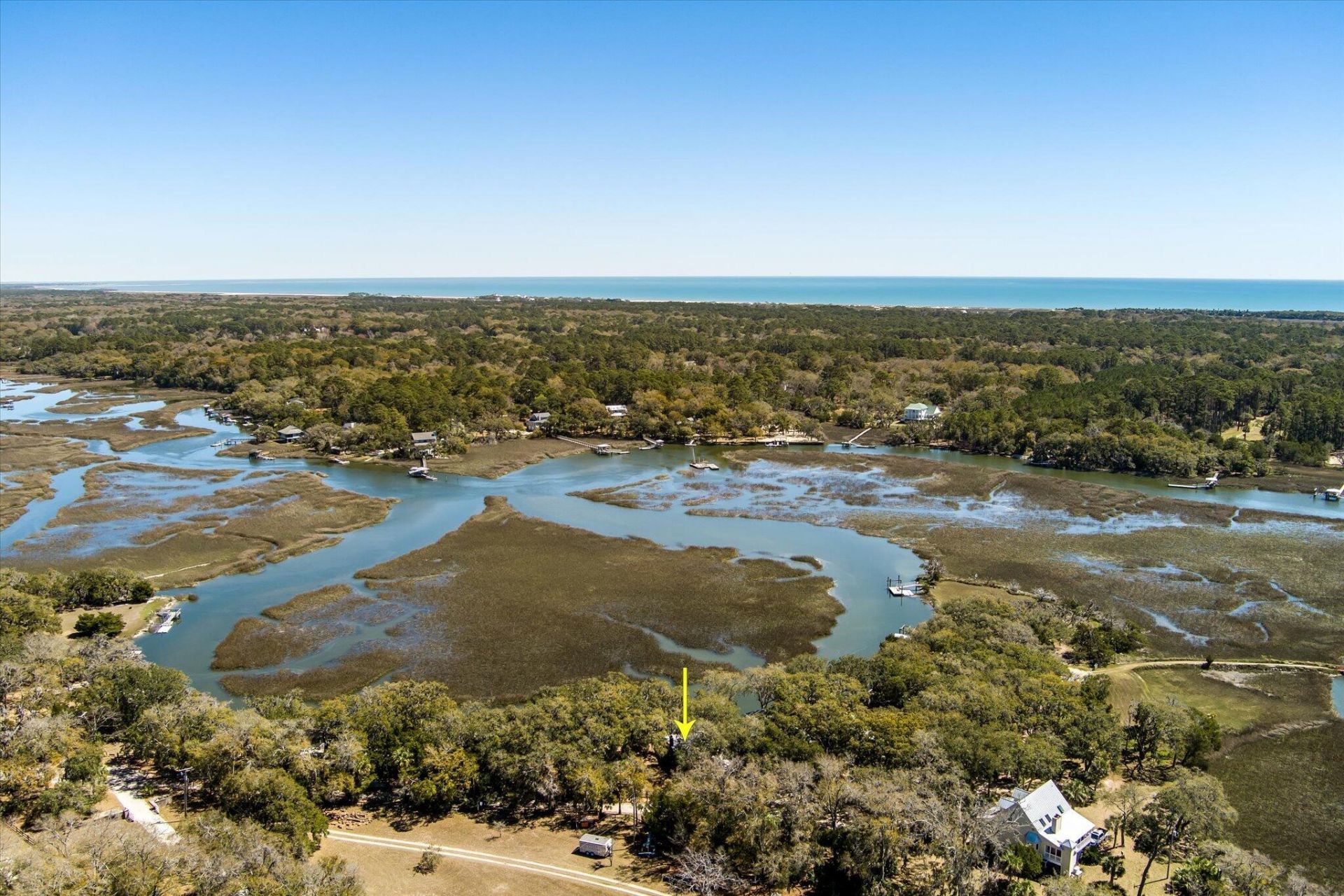 8537 Oyster Factory Photo 14